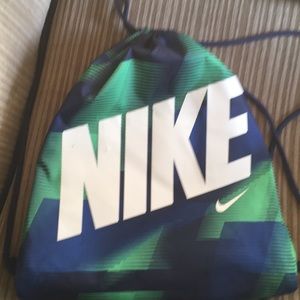 Drawstring green and blue nike bag
